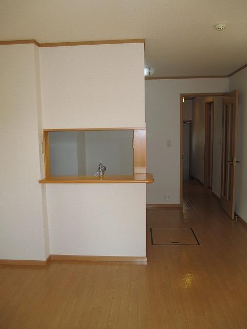 カトルセゾン五反田Ⅲ（102） 室内