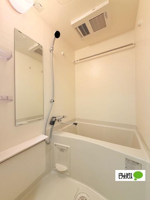 ディアレイシャス名古屋大須通（803） バス／シャワー