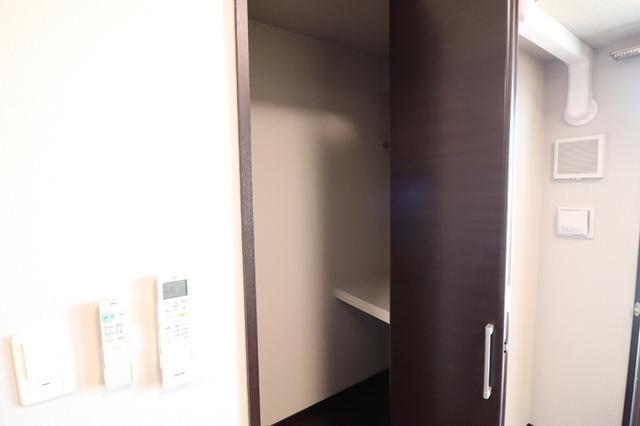 ロイヤルスクエア徳川（803） 部屋画像