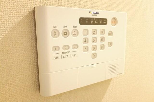 メゾン長栄（103） 玄関