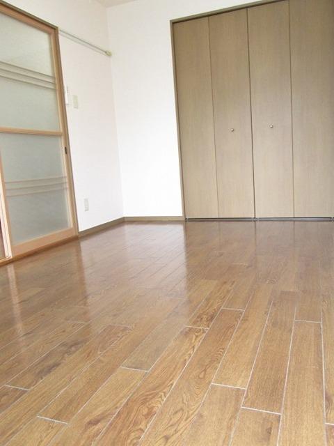 ハイカムール青山（102） 部屋画像