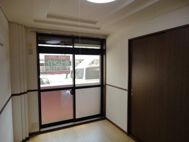 ローズハイム 部屋画像