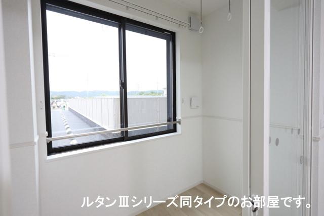 リバーサイド西山（104） 室内