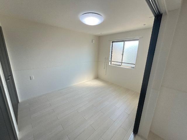 フローラ　ガーデン 部屋画像