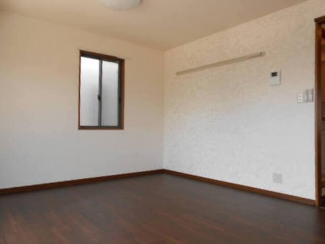 ロイヤルコート上石川（202） 部屋画像