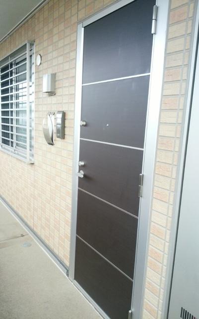 タクティス（301） 玄関