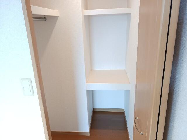 ヴィラ清寿（405） 収納