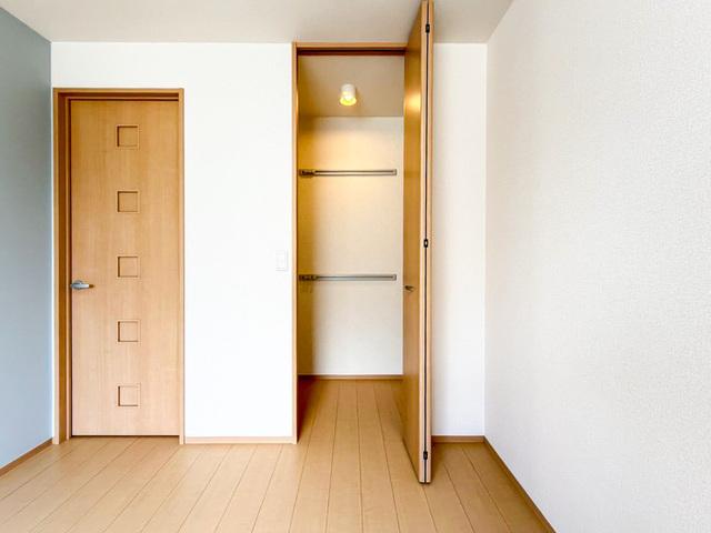 グリーン　ヒル（102） 収納