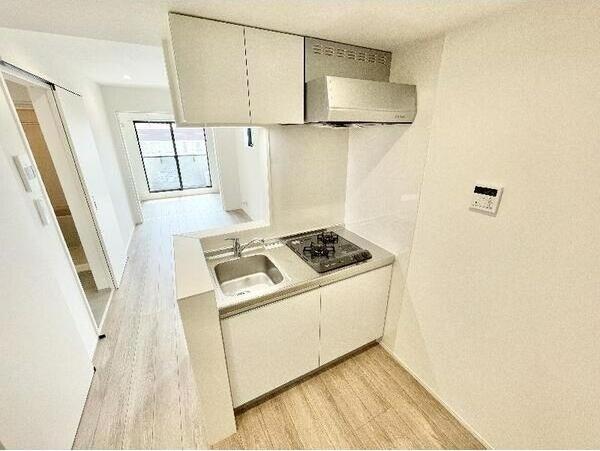 robot　home山王（303） キッチン