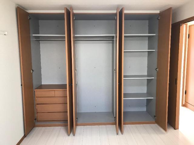 アーバン　グラス 部屋画像