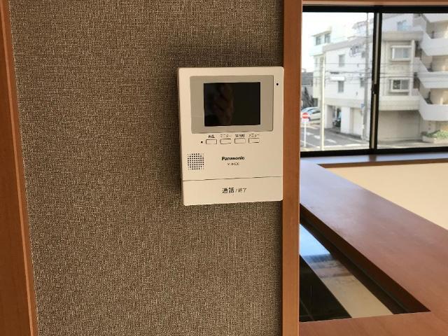 アーバン　グラス 部屋画像