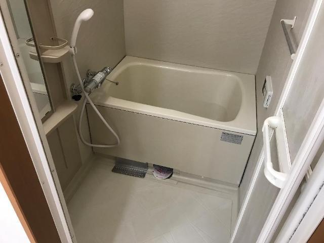 アーバン　グラス 部屋画像