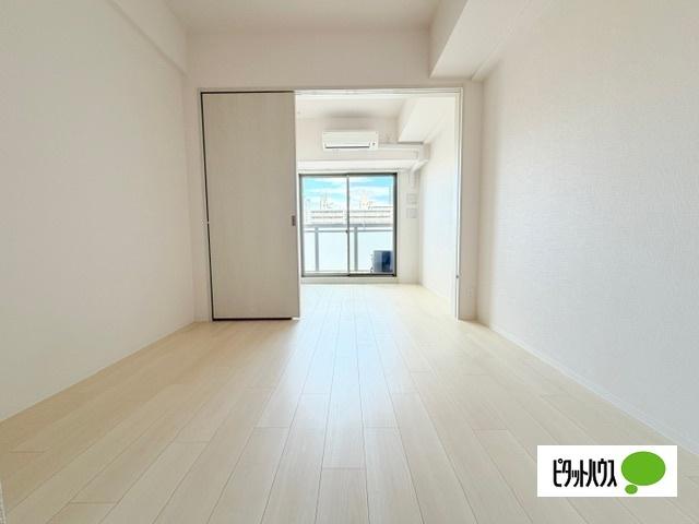 CREST TAPP名古屋山王（803） リビング