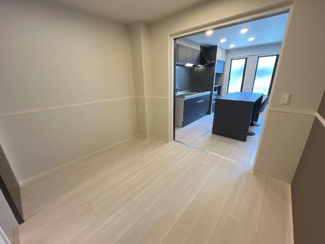 レオン 部屋画像