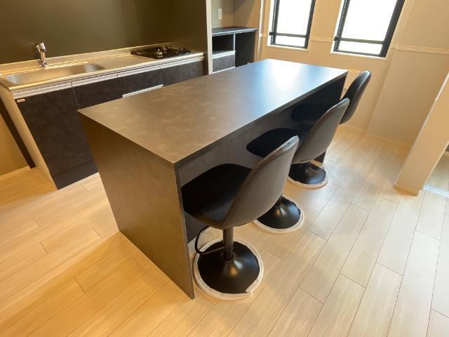 レオン 部屋画像