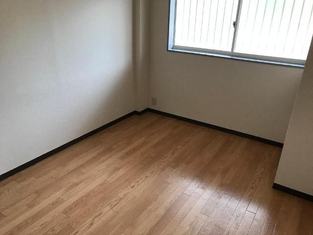 シャインヒルズ滝ノ水 部屋画像