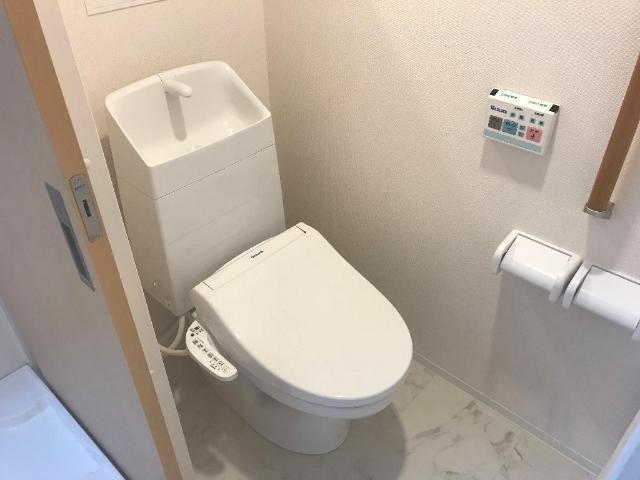 パインヒルズ　桜山 部屋画像