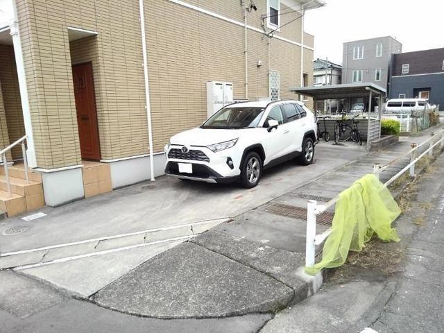 アルモニー（202） 駐車場