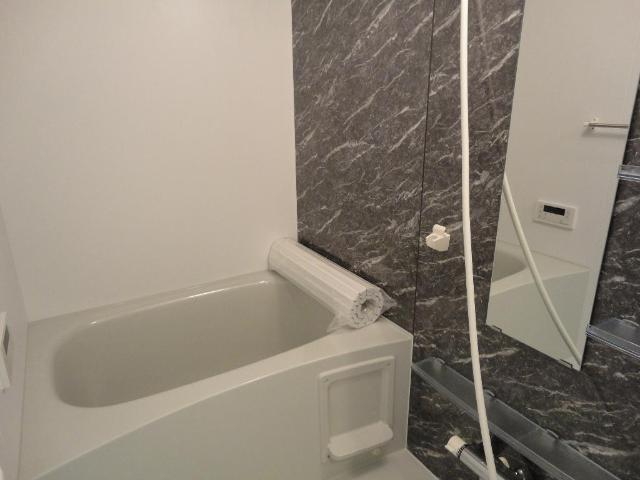 コンフォール道徳 部屋画像