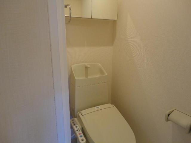 コンフォール道徳 部屋画像