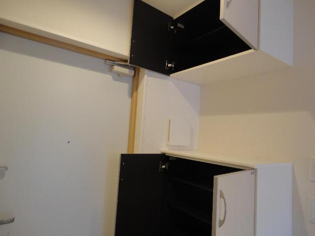 コンフォール道徳 部屋画像
