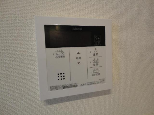コンフォール道徳 部屋画像