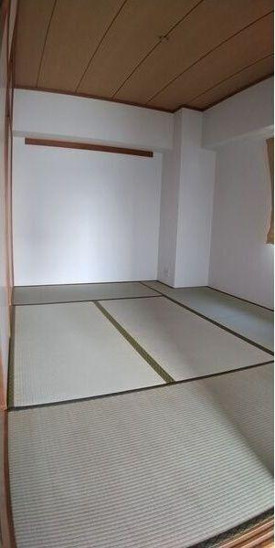 レインボー尾頭橋II（402） 室内