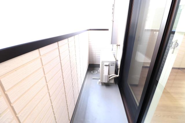 Urbana（302） 部屋画像