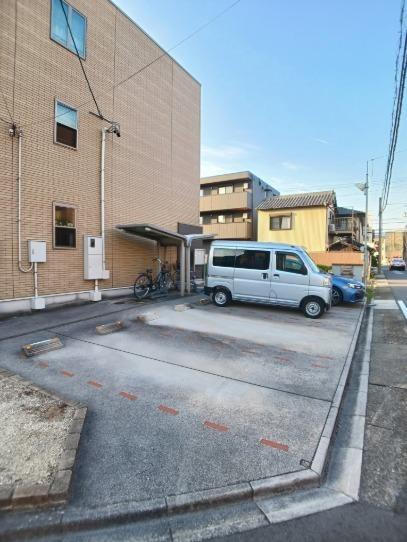 レジデンス　フジⅢ（203） 駐車場