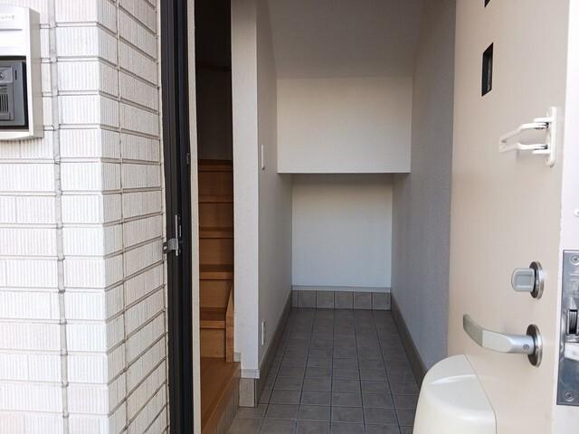 アルバーダ　Ⅰ（302） 玄関