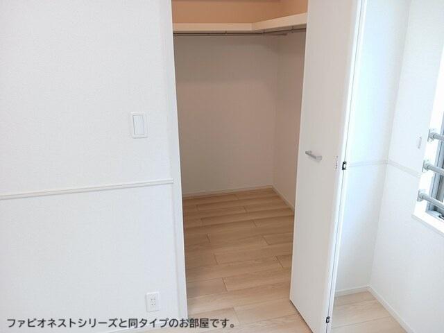 グラン　ブレス（205） 収納