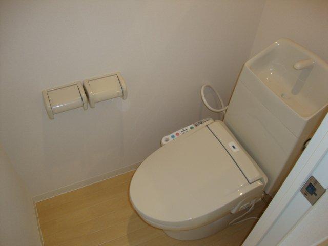 フィオーレ・ドゥエ 部屋画像