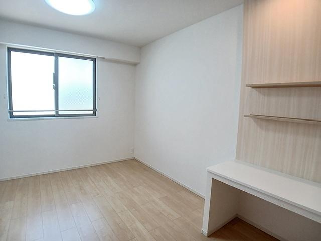 Ｌｕｇａｒ柳原（ルガール）（201） 室内