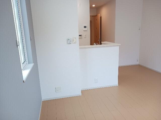 Ｋ．Ｎコンプレーション　Ⅲ（102） 室内