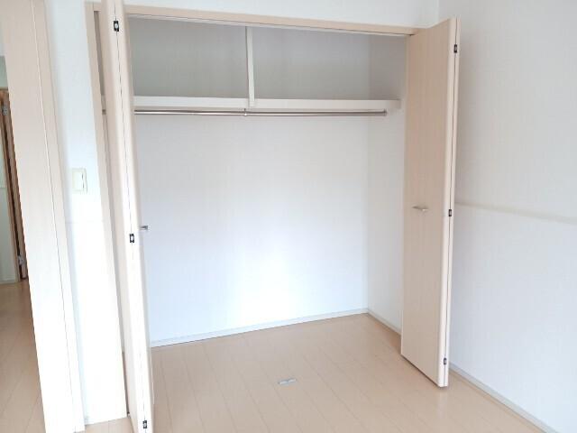 パークハウス（101） 収納