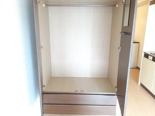 パークアベニューⅠ（301） 収納