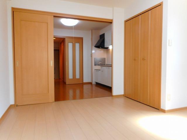 フィオーレ（301） 室内