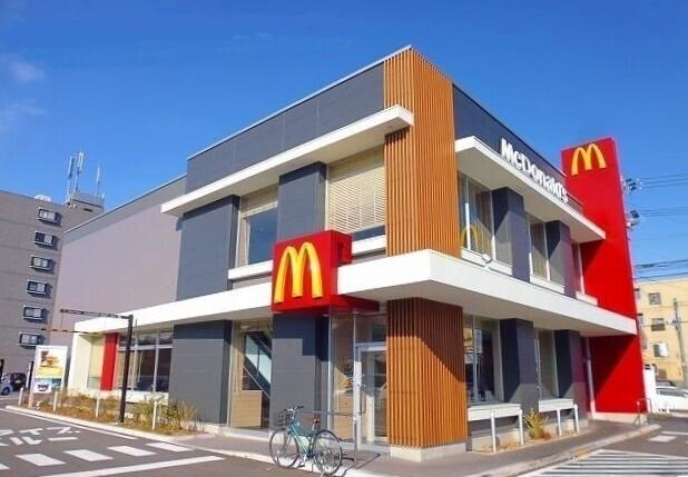 マクドナルド：600m