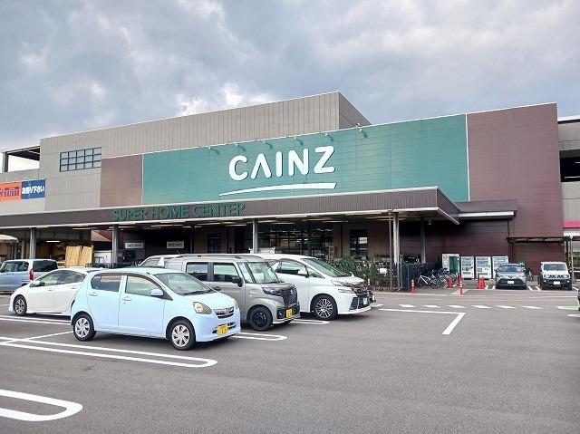 カインズ名古屋みなと店：2000m