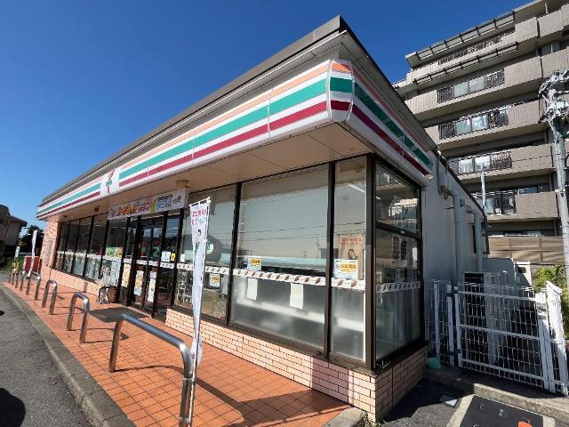 セブンイレブン名古屋元植田2丁目店：371m