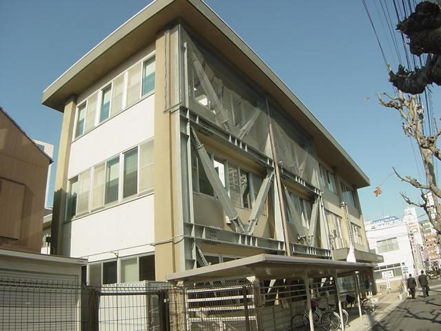 名古屋中村税務署：861m