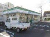 ファミリーマート中川江松店：687m