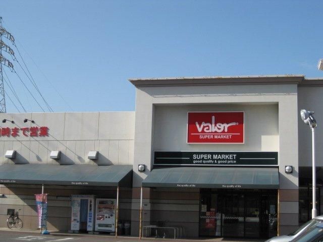 バロー港栄店：1662m