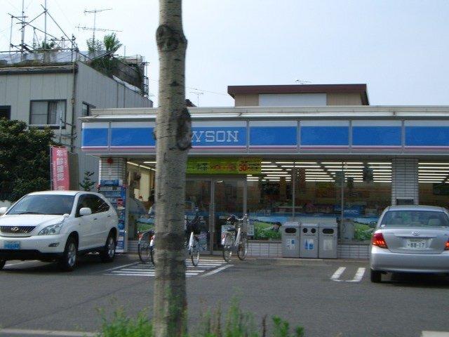 ローソン中川的場町店：389m
