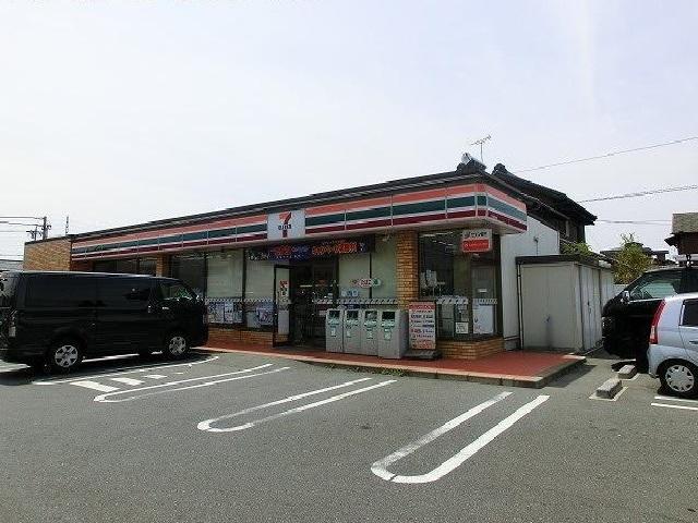 セブンイレブン：200m