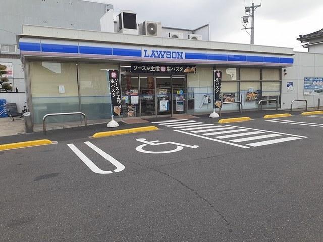 ローソン中川南八熊町店：320m