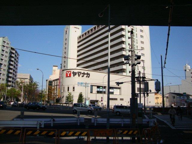ヤマナカ日比野店：870m