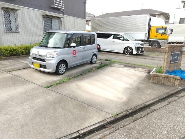 デュオ砂口（202） 駐車場