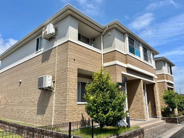フィオーレⅡ 物件画像