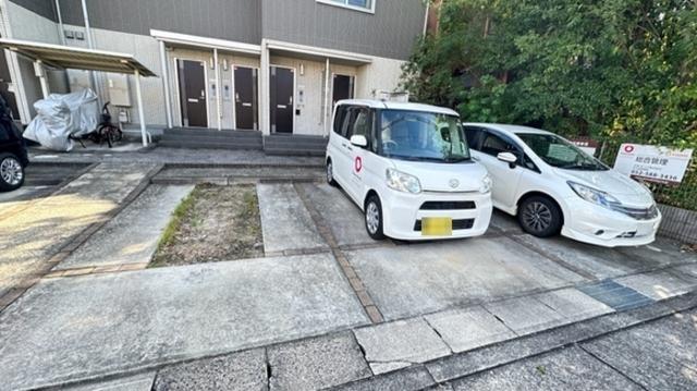 ベルエア　ウエスト（203） 駐車場